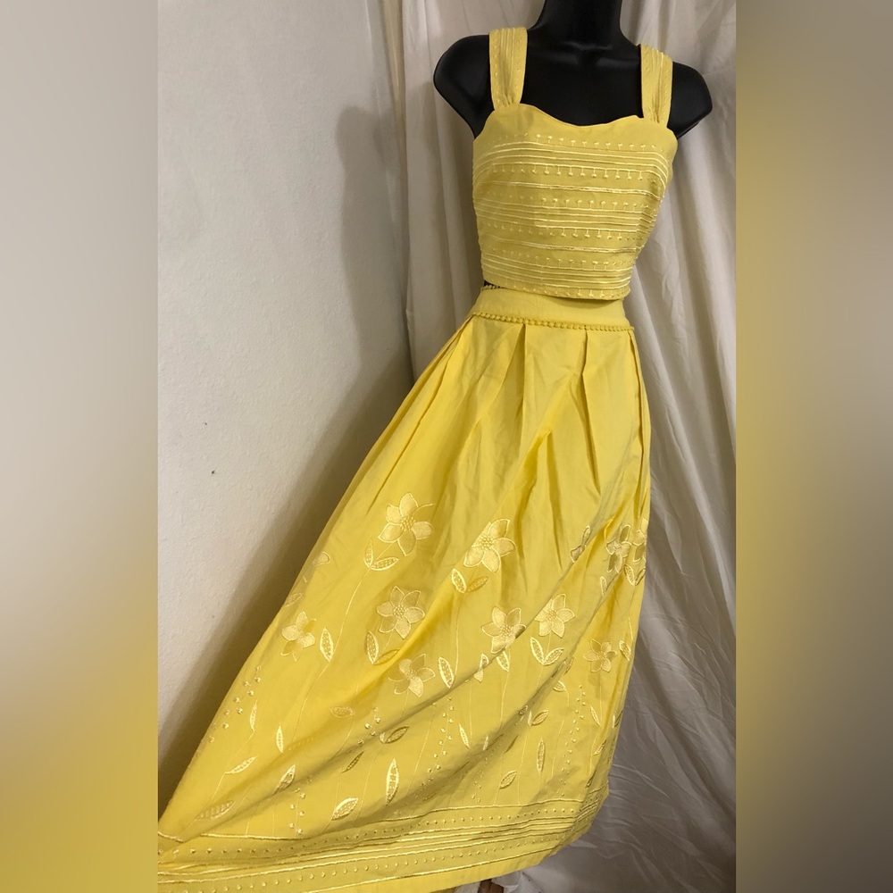 Avec Les Filles yellow embroidered eyelet crop smocked tank top and Skirt size M